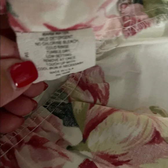Waverly Sentimental Rose Floral Ruffled Standard PillowcasesSet Of Two